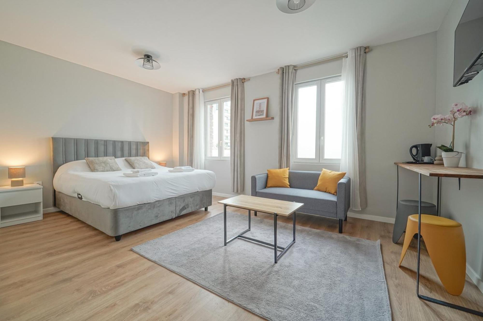 Trianon Saint Ouen Hotel Eksteriør billede