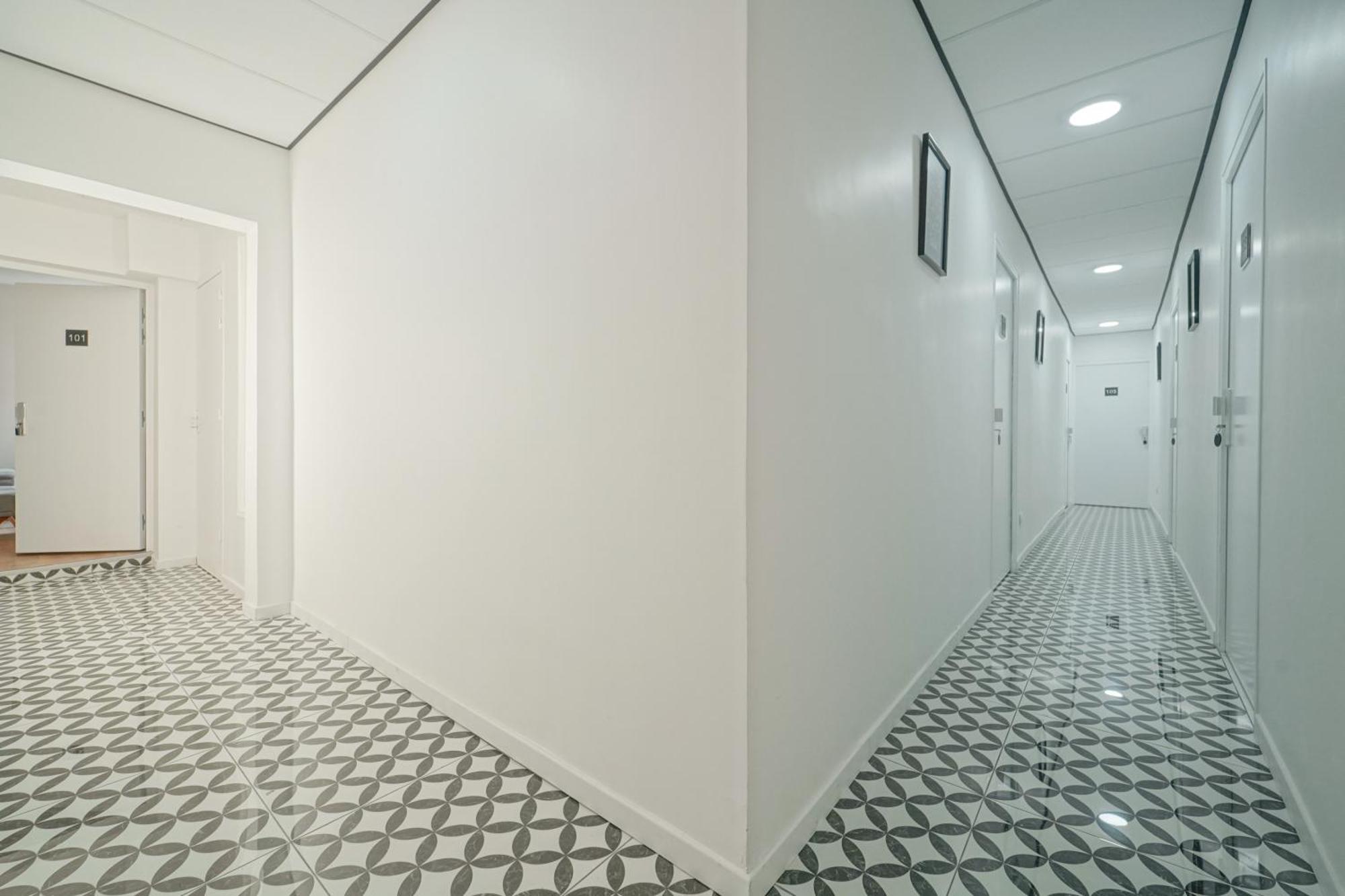 Trianon Saint Ouen Hotel Eksteriør billede